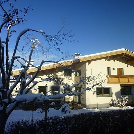 Ferienwohnungen Sommavilla Fulpmes Exterior foto