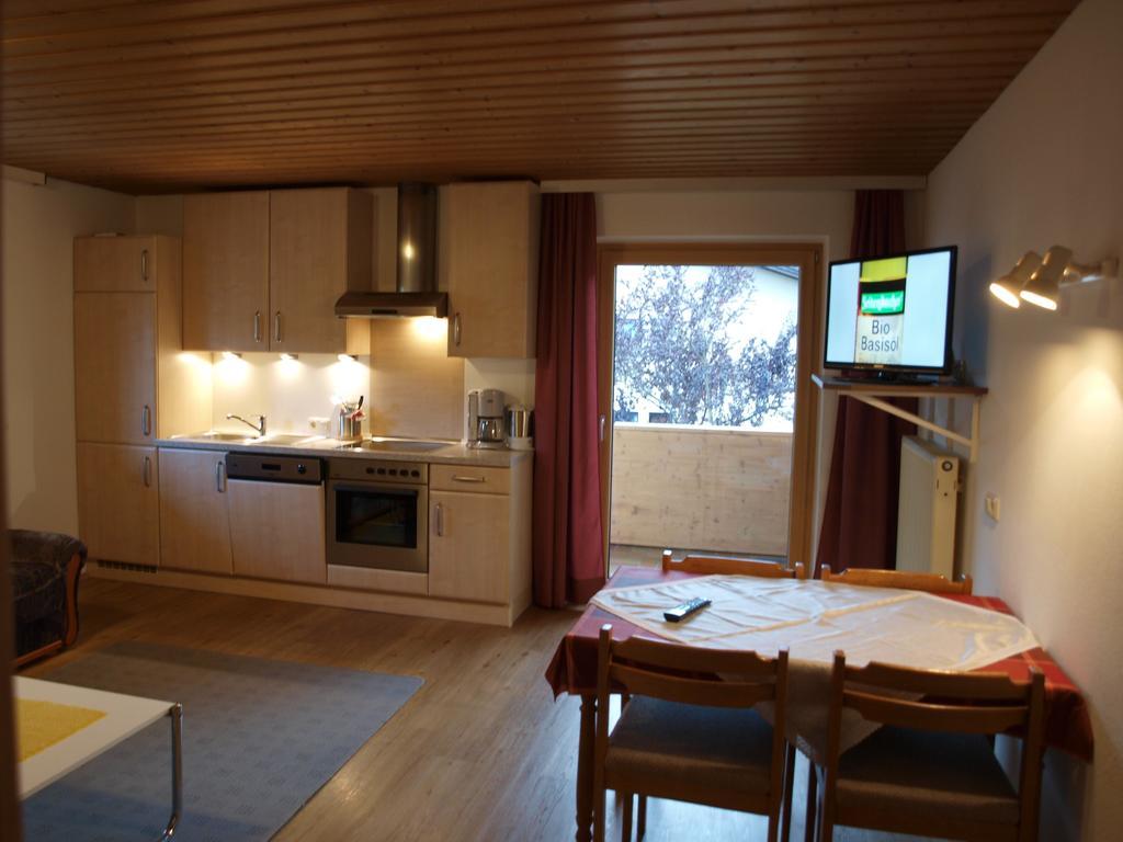 Ferienwohnungen Sommavilla Fulpmes Quarto foto