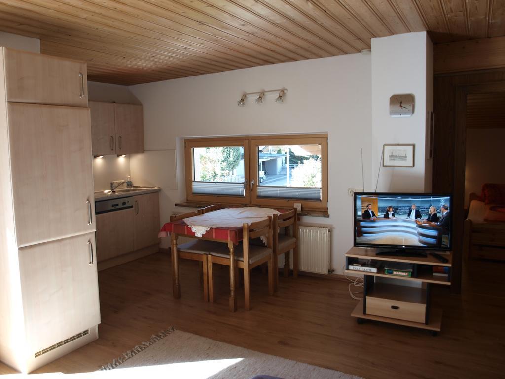 Ferienwohnungen Sommavilla Fulpmes Quarto foto