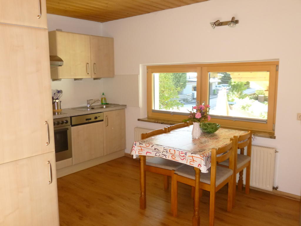 Ferienwohnungen Sommavilla Fulpmes Exterior foto